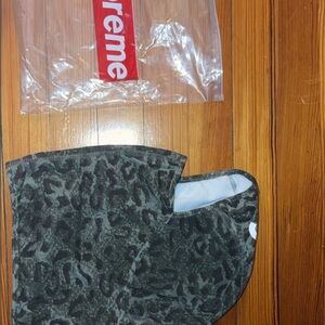 Supreme Camo Leopard Print Face Mask (heat reactive)